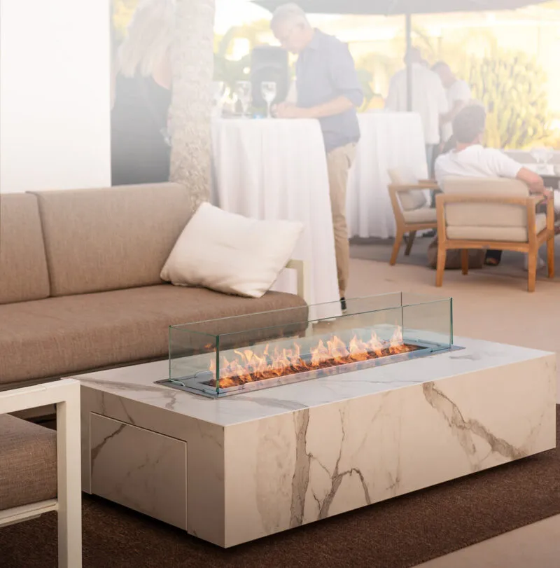 galaxy-table-hover-aspect-ratio-0-0-6-800x0-c-default